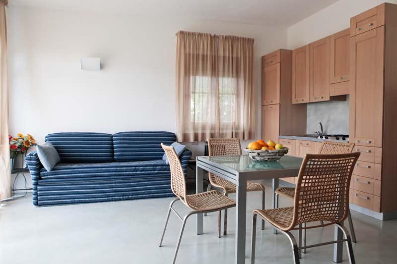 Aviotel Residence Marina di Campo Szoba fotó